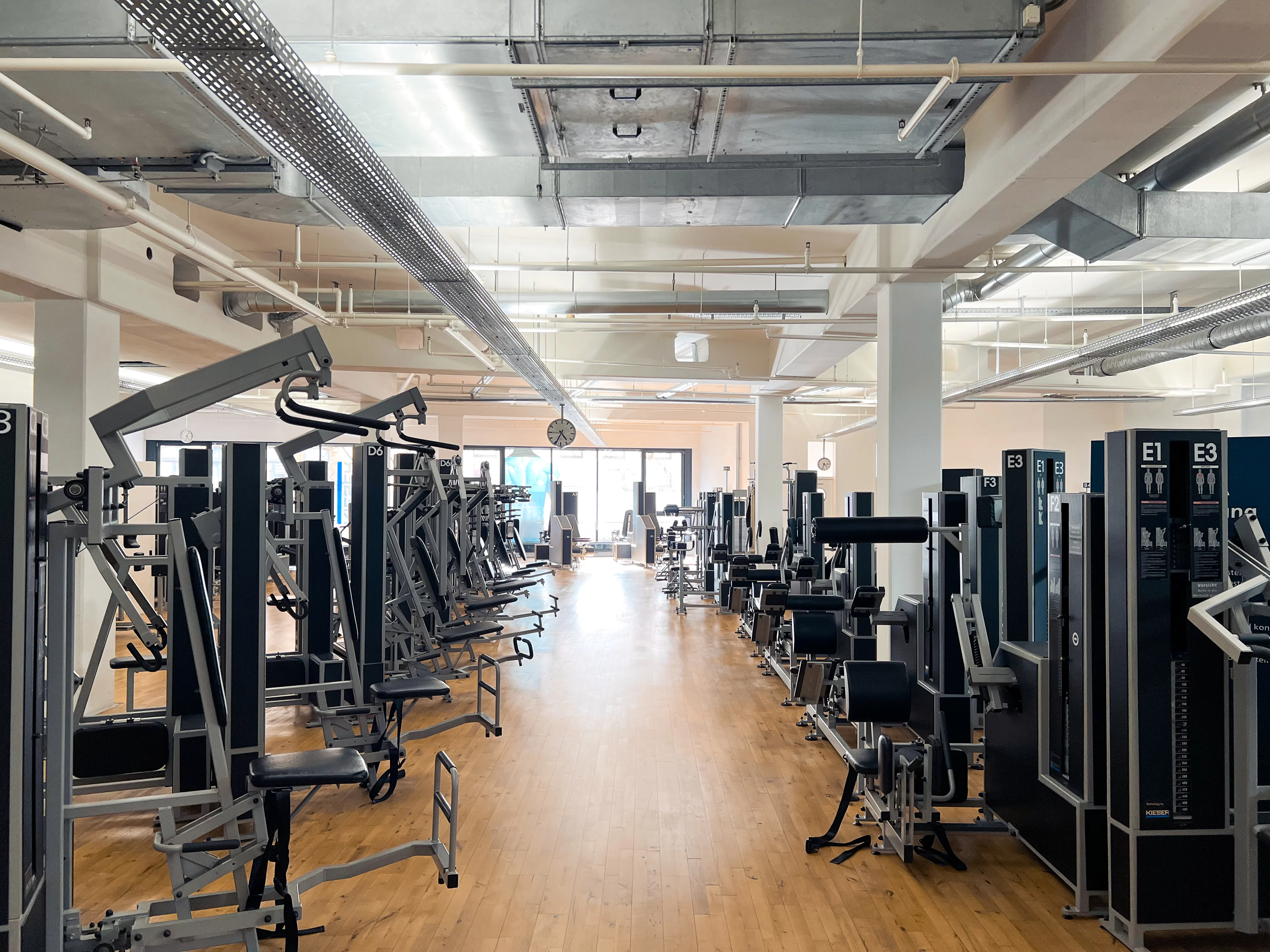 Studiobild Kieser Halle