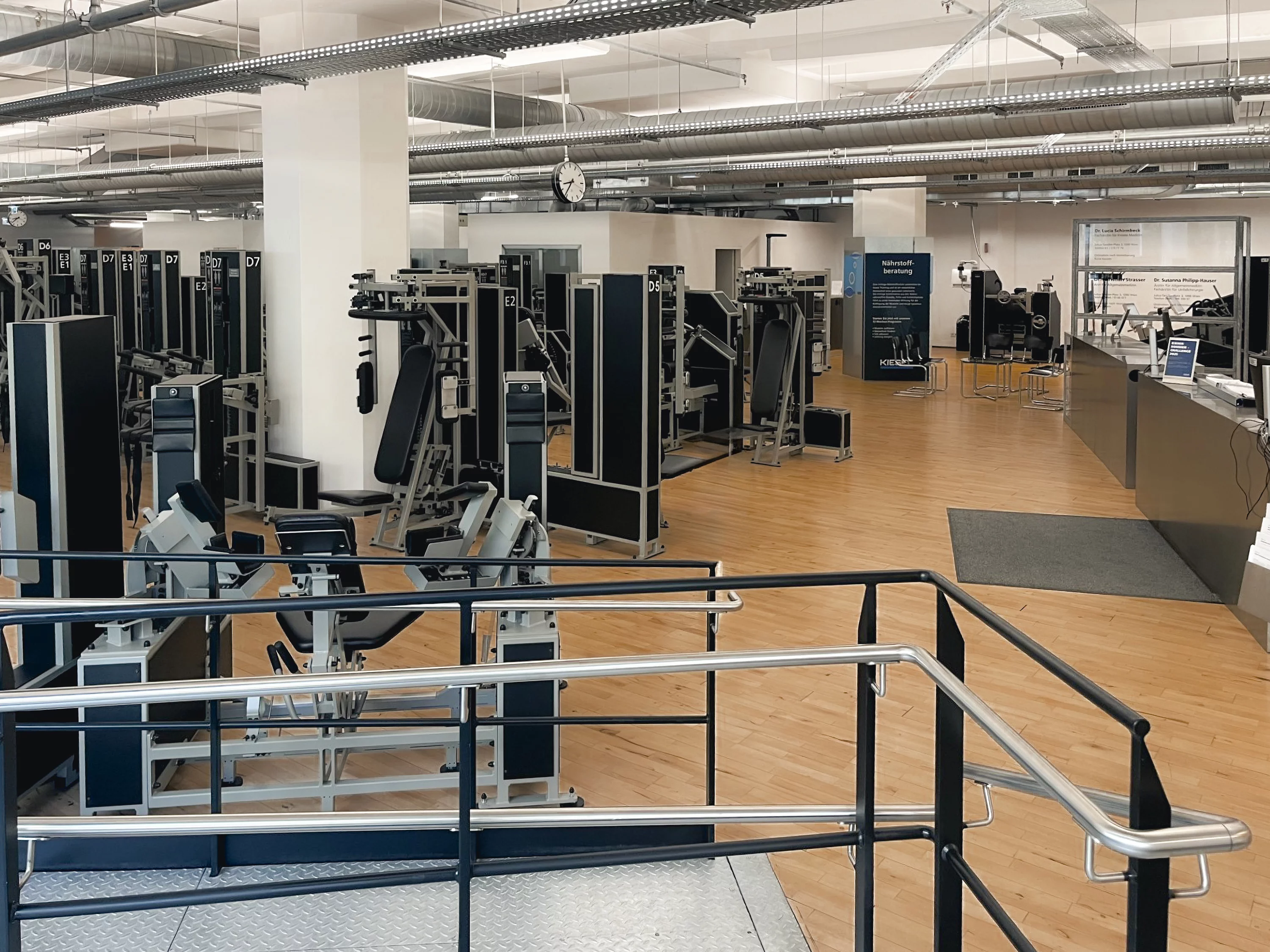 Studiobild Wien Julius Tandler Platz